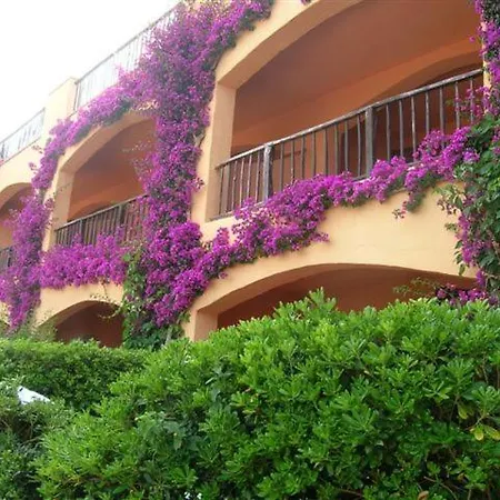 Inter-residences Costa Smeralda Aparthotel *